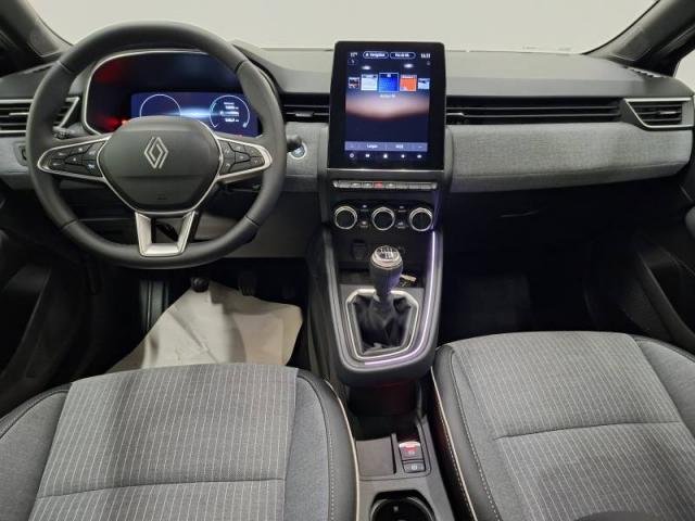 Renault Clio image 1