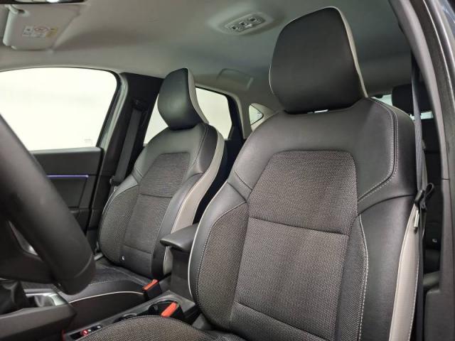 Renault Captur image 2