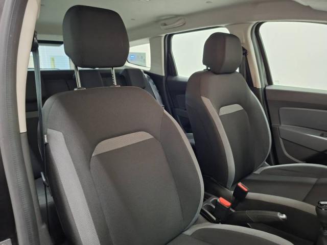 Dacia Duster image 9