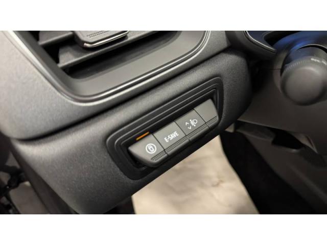 Renault Captur image 8