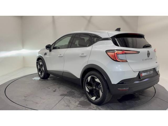 Renault Captur image 2