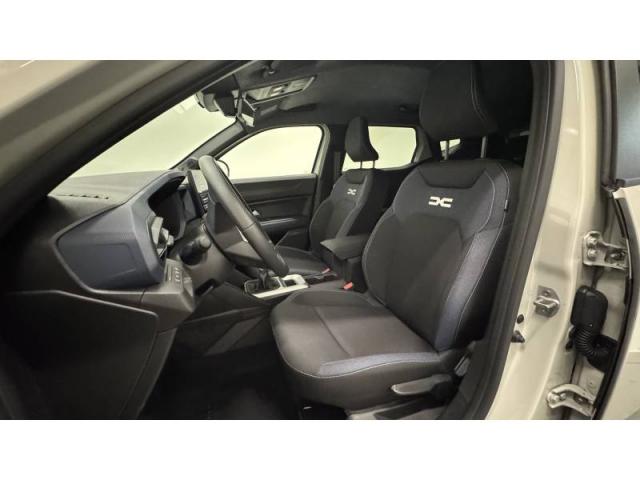 Dacia Duster image 8