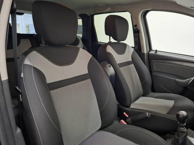 Dacia Duster image 6