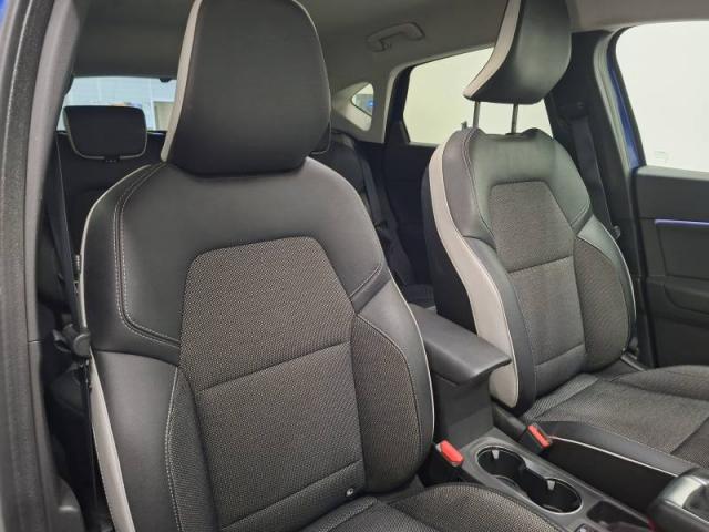 Renault Captur image 2