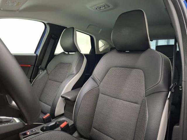 Renault Captur image 9