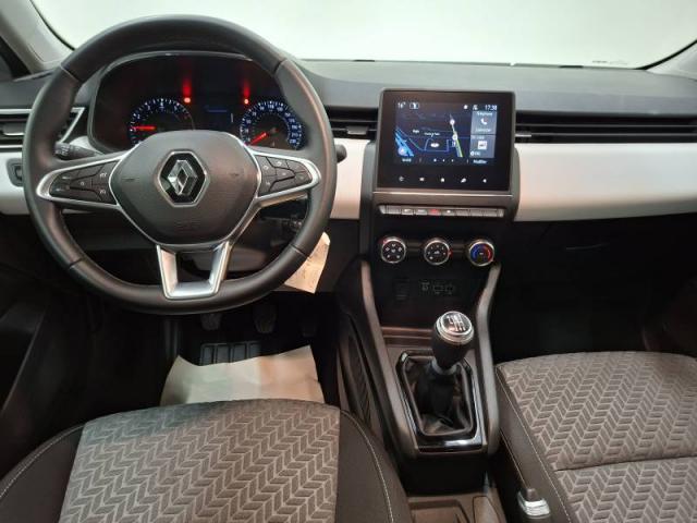 Renault Clio image 6