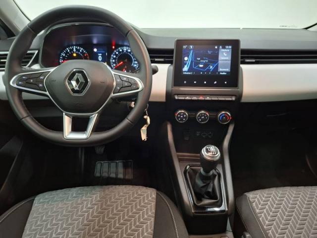 Renault Clio image 9