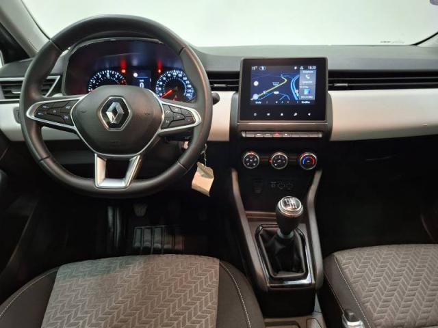 Renault Clio image 9