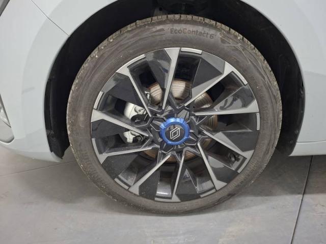 Renault Clio image 6