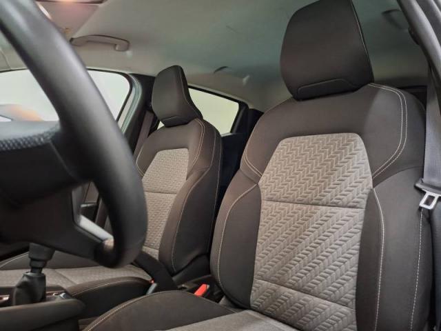 Renault Clio image 9