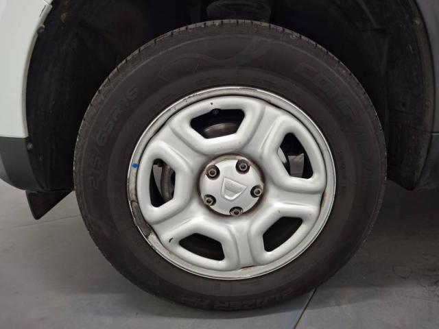 Dacia Duster image 1