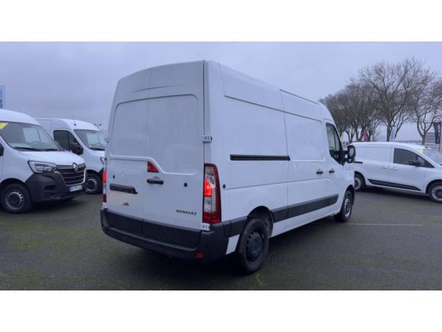 Renault Master image 2