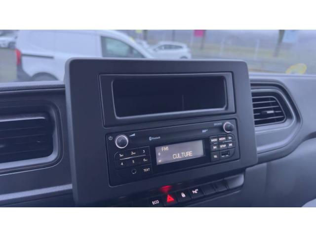 Renault Master image 6