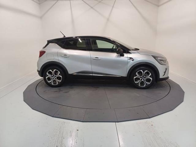 Renault Captur image 1
