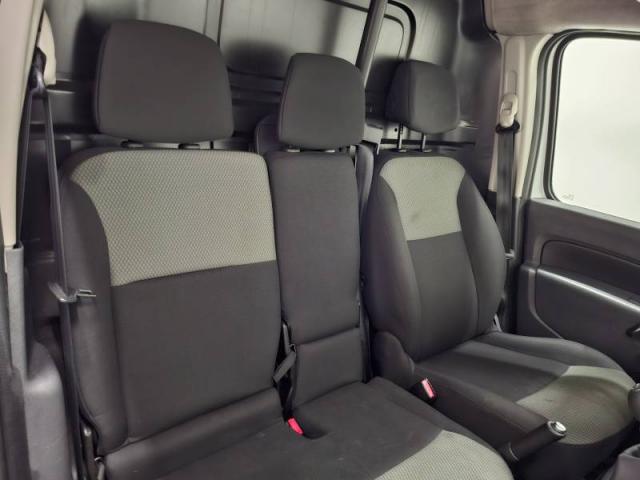 Renault Kangoo Van image 2