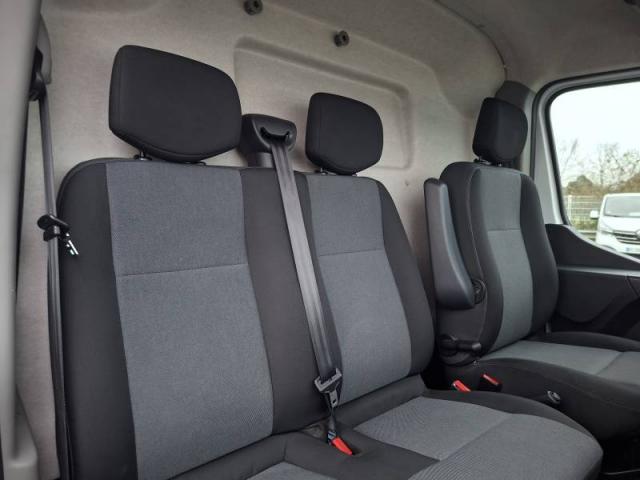 Renault Master image 3