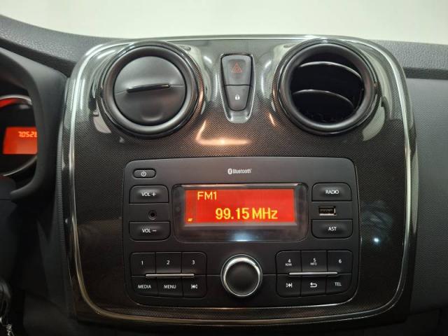 Dacia Sandero image 1