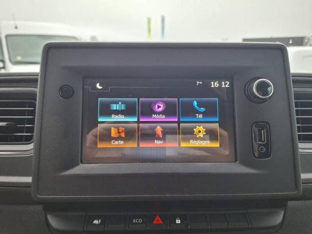 Renault Master image 8