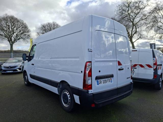 Renault Master image 2