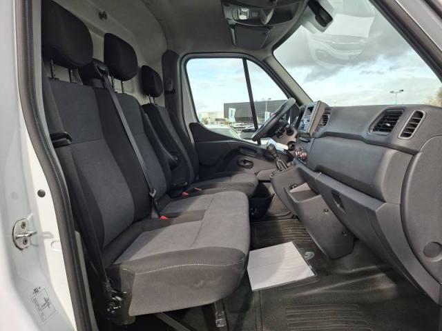 Renault Master image 4