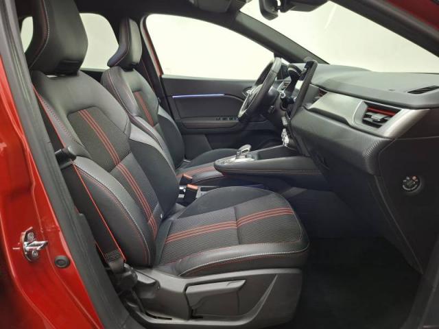 Renault Captur image 1