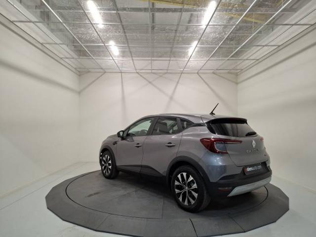 Renault Captur image 8