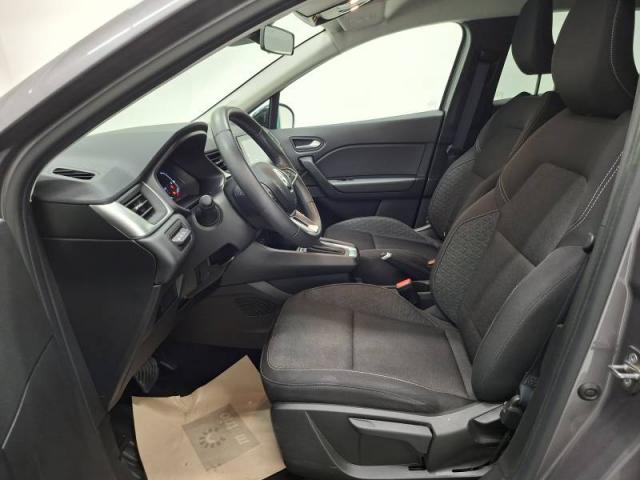 Renault Captur image 9