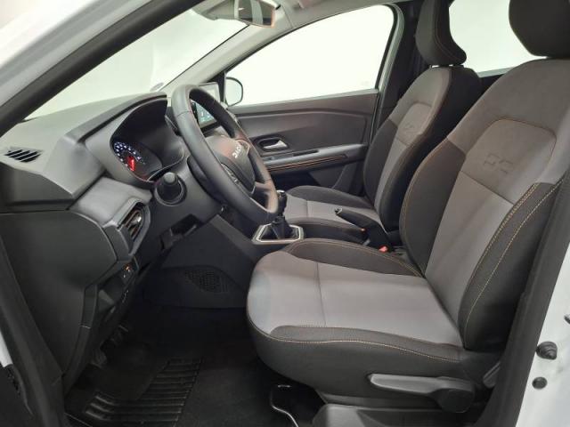 Dacia Sandero image 7