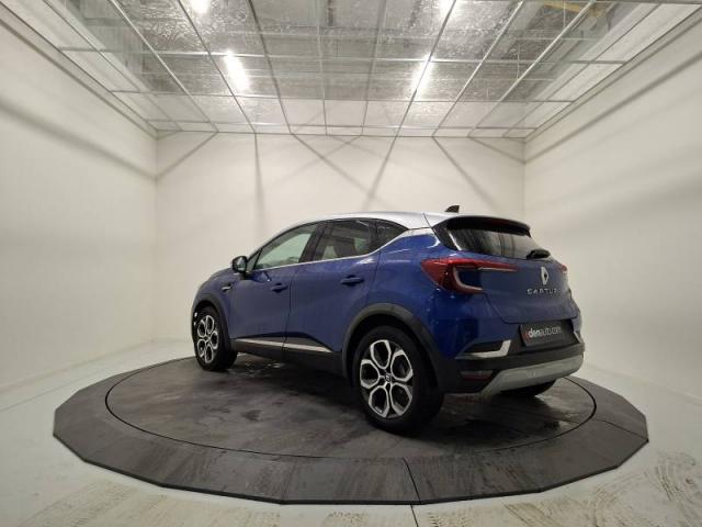 Renault Captur image 2