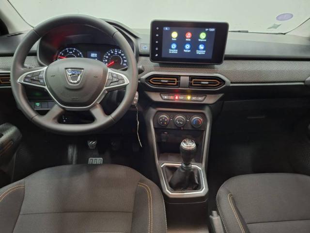 Dacia Sandero image 8