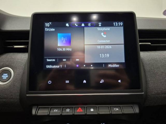 Renault Clio image 1