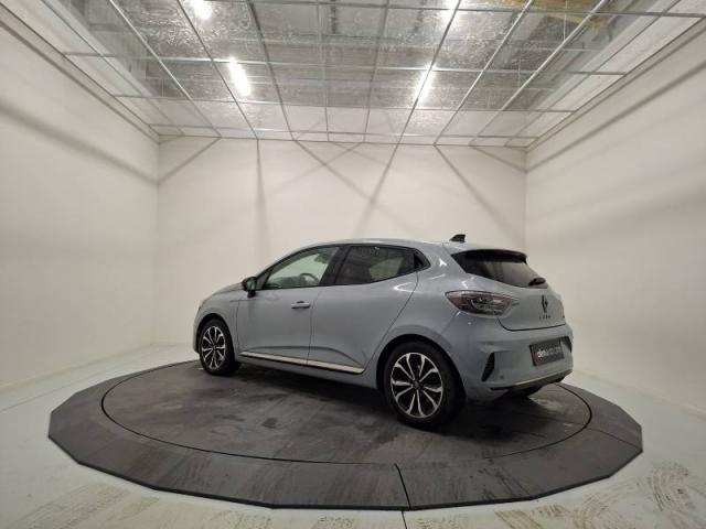 Renault Clio image 9