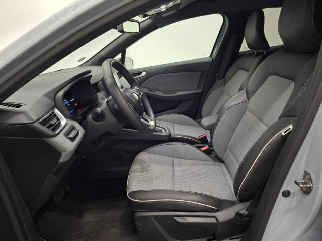 Renault Clio image 6