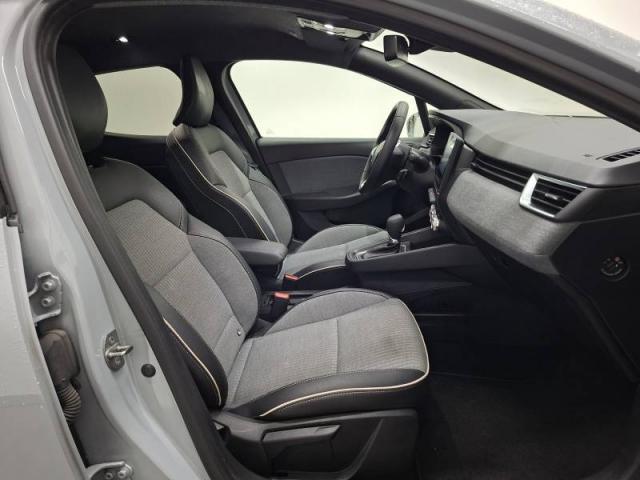 Renault Clio image 7