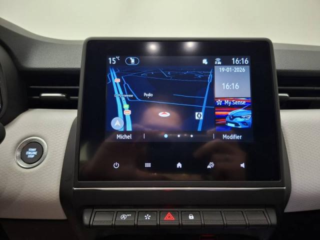 Renault Clio image 6