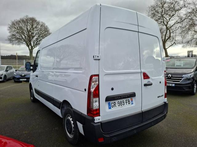 Renault Master image 8