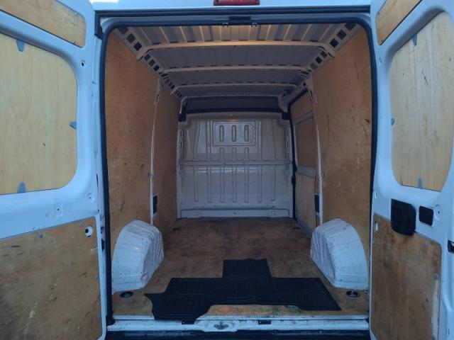 Peugeot Boxer image 9