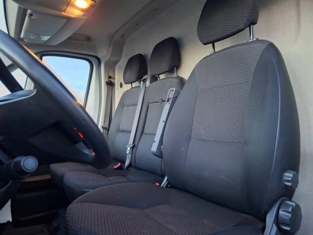 Peugeot Boxer image 8