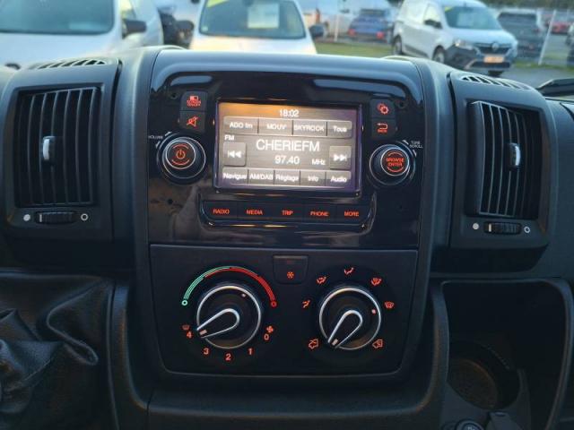 Peugeot Boxer image 3