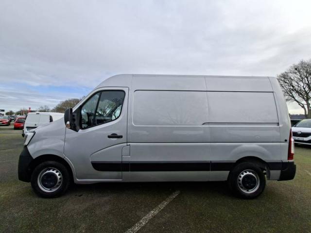 Renault Master image 8