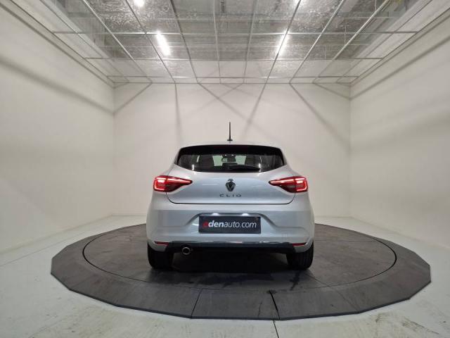 Renault Clio image 6