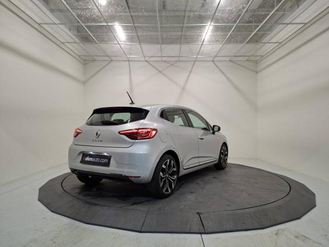 Renault Clio image 9