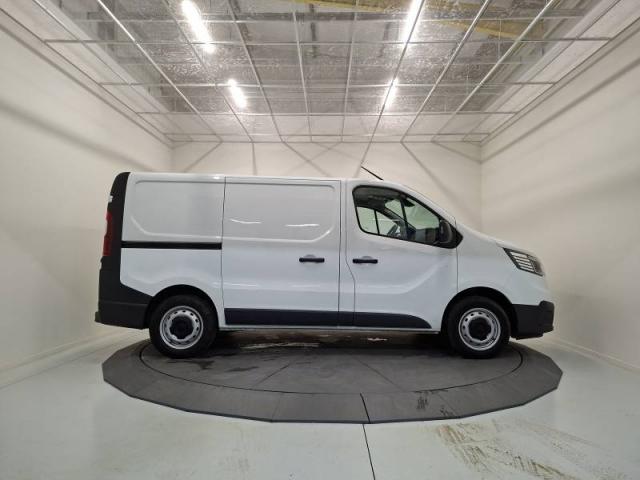 Renault Trafic image 3