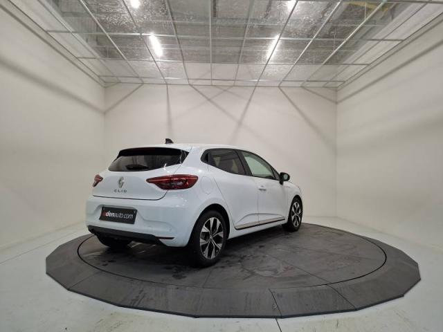 Renault Clio image 6
