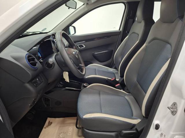 Dacia Spring image 8