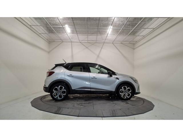 Renault Captur image 2