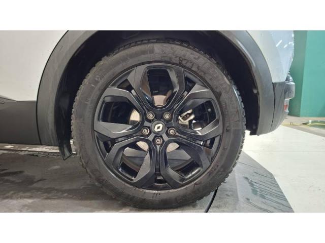 Renault Captur image 1