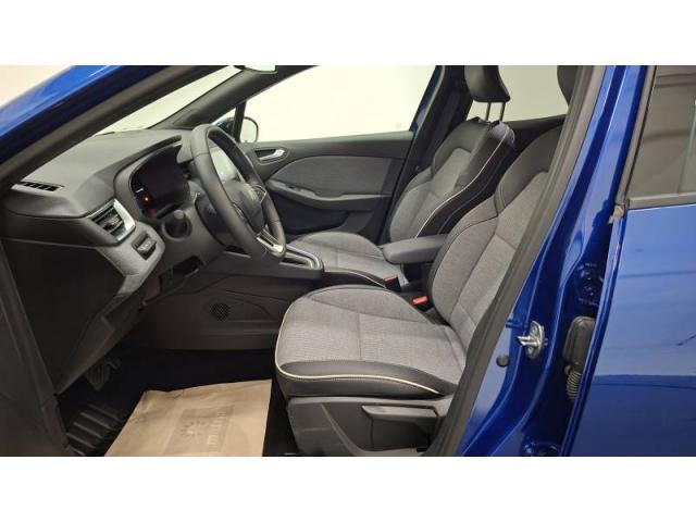 Renault Clio image 9