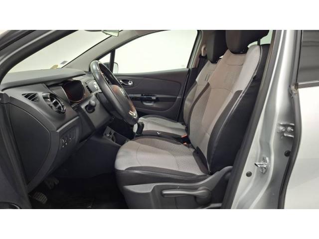 Renault Captur image 9