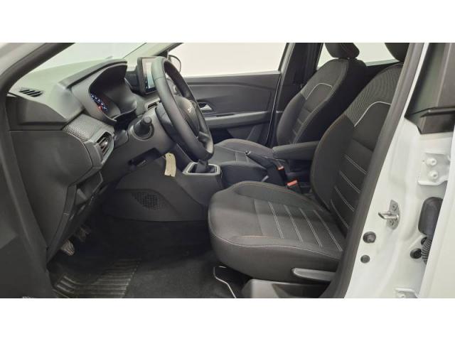 Dacia Sandero image 4